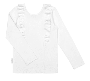 Gugguu pitkähihainen Bella paita, sävy White Sand Candy kokoelman tyylikäs pitkähihainen trikoopaita, jossa suloisena yksityiskohtana röyhelöt. Röyhelöt kulkevat pääntiessä niskan puolella ja laskeutuvat kauniisti paidan etuosaan.
