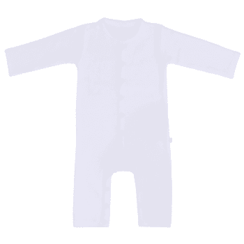Baby’s Only valkoinen vauvan potkupuku, Pure white Potkupuvussa on pitkät hihat ja nepparikiinnitys. Edessä ja takana on pienet koristetaskut. Terättömät lahkeet lisäävät potkupuvun käyttöikää ja potkuvun kanssa voi käyttää sukkia tai tossuja. Potkupuku on mukava vaate vauvalle, koska se ei purista mahan kohdalta, kuten jotkin housut ja vyötärönauhat saattavat tehdä. Vauva on myös helppo nostaa kun hänellä on päällään potkupuku: se ei nouse ikävästi kainaloihin tai jää ruttuun.