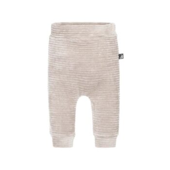 Babystyling samettipintaiset housut vauvalle, sävy Sand Housuissa on tyylikäs kuosi ja kaunis väri. Lahkeissa on resorit, jotka auttavat pitämään vauvan paremmin lämpöisenä sekä pidentävät samalla housujen käyttöikää.