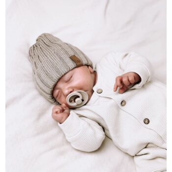 Babystyling potkupuku taskulla vauvalle