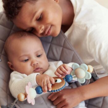 BabyBjörn lelukaari sitteriin tuotekuva