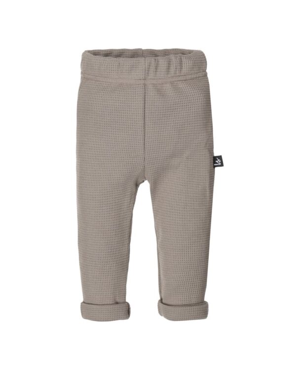 Tyylikkäät housut niin arkeen kuin juhlaan!