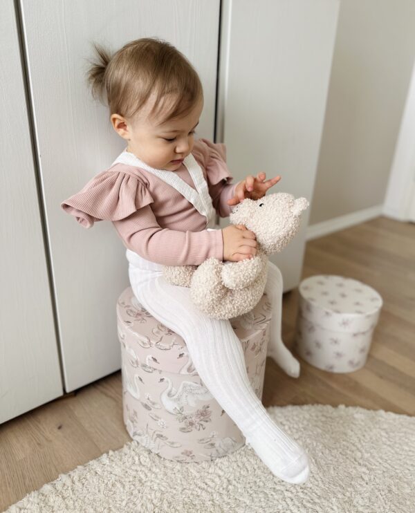 Laadukkaat ja pehmeät sukkahousut henkseleillä!