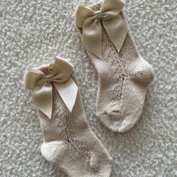 Laadukkaat ja kauniit polvisukat vauvalle!