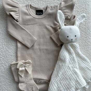 Laadukkaat ja kauniit polvisukat vauvalle!