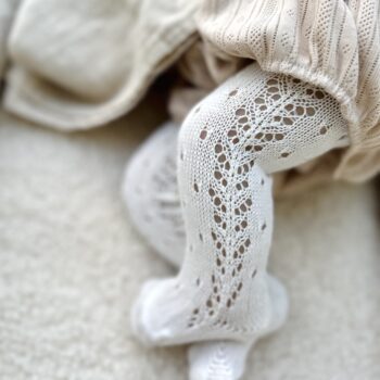 Laadukkaat ja kauniit Cóndor sukkahousut sivupitsillä!