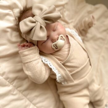 Babystyling ruffle henkselihousut, light beige