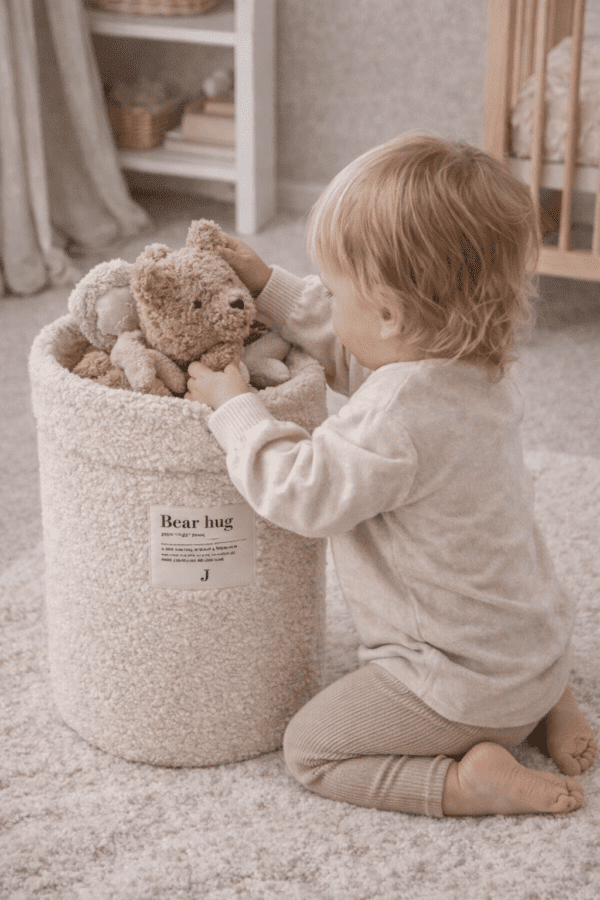 E7E39DB4-55B0-445D-8FE4-9699D5C86D1A