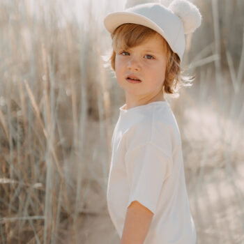 Gugguu Double Tuft Cap, White Glow