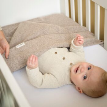 cot-blanket-merino-brushed-meadow-sand-36993-en-G